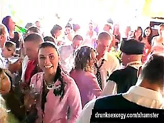 शादी के वेश्या सार्वजनिक रूप से कमबख्त हैं