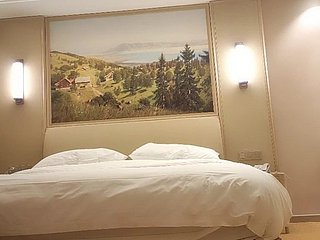 [Йиди Сюньхуа] Сегодня вечером у нас есть двухчастный персонаж с богиней со знаменитым лицом, моделью и красивой фигурой, и они работают вместе в идеальной гармонии 1